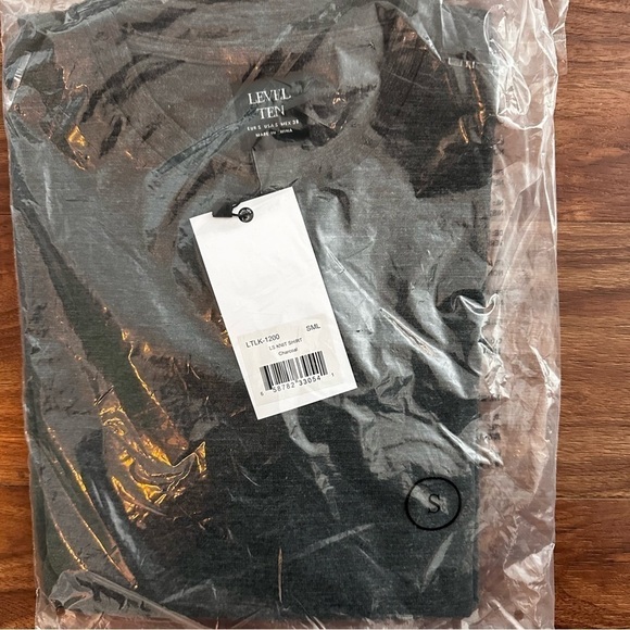 Level Ten T-Shirt SMALL Mens Gray Crew Neck Long Sleeve Polyester Rayon - Picture 3 of 6